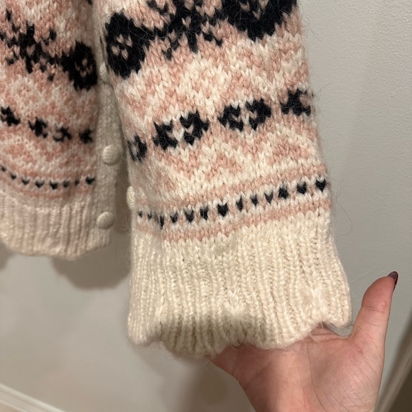 ZARA Jacquard Oversized Knit Sweater - Picture 6 of 8